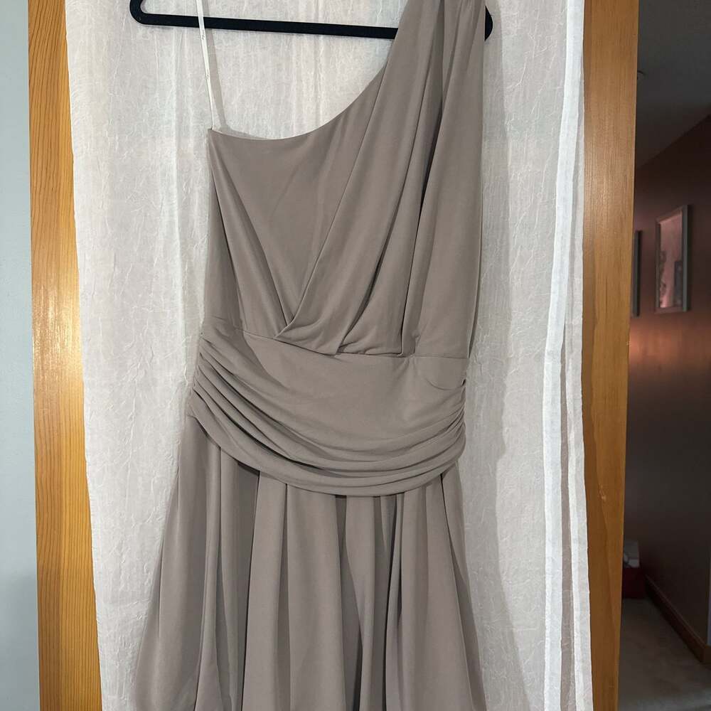 Suzi Chin for‎ Maggy Boutique One Shoulder Draped Sheath Cocktail Dress